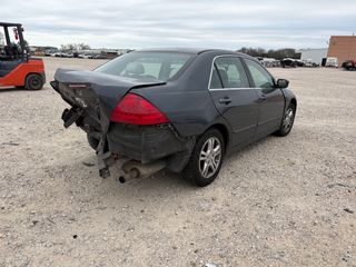 2007 Honda Accord - Exterior Rear Right Corner Image